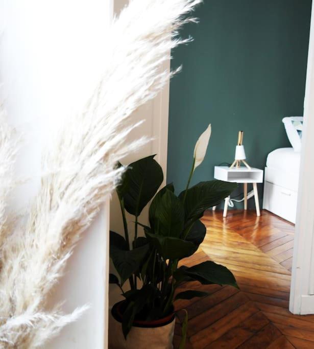 Appartement Haussmanannien Cosy - Republique Παρίσι Εξωτερικό φωτογραφία