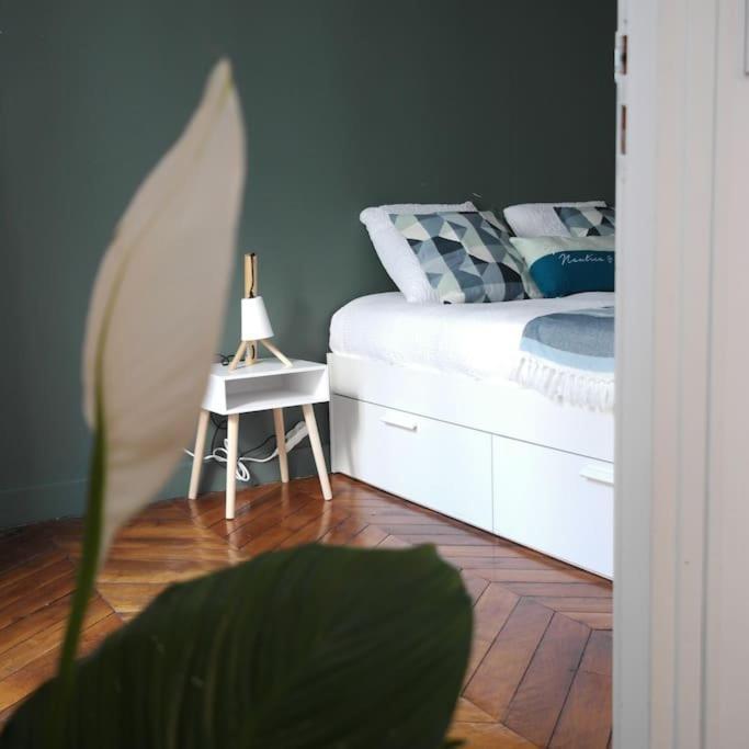 Appartement Haussmanannien Cosy - Republique Παρίσι Εξωτερικό φωτογραφία